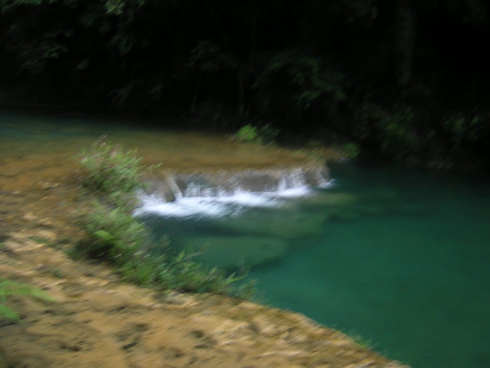 Semuc Champey + Grutas de Lanquín